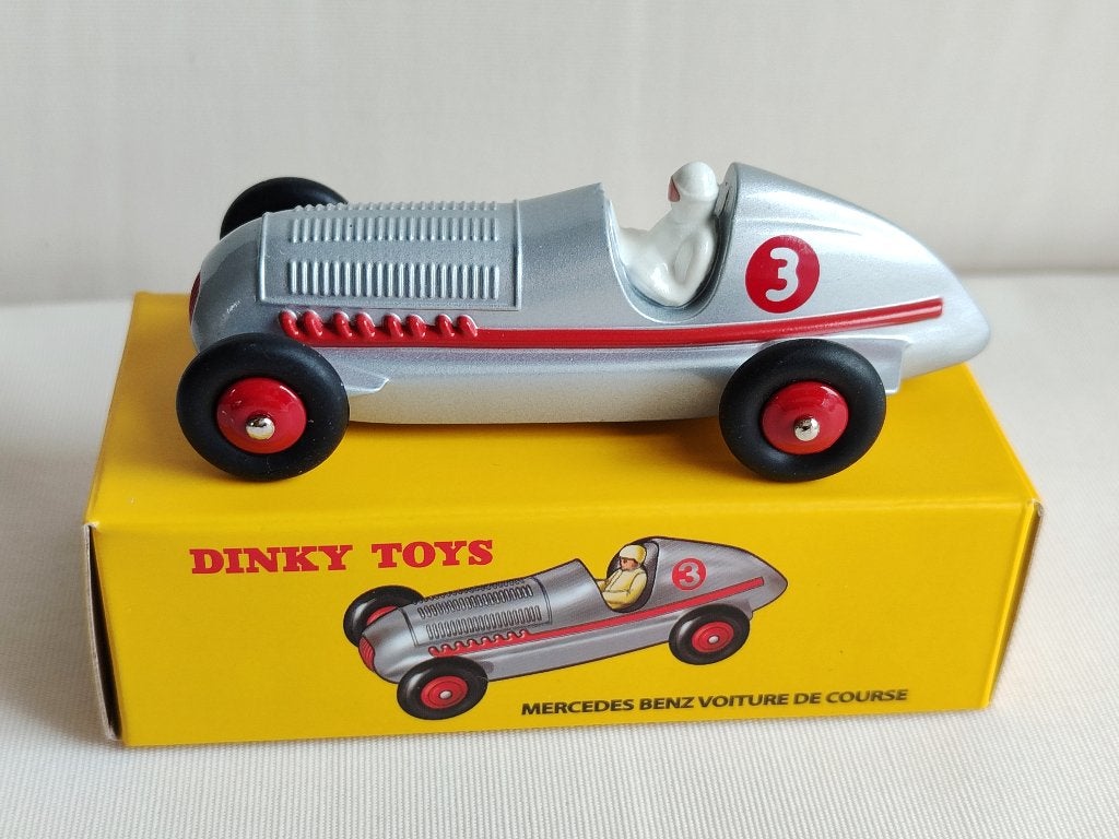 Dinky Atlas _ Mercedes Benz _ voiture course nr.3_ ref. 23C, Enlèvement ou Envoi, Comme neuf, Voiture, Dinky Toys