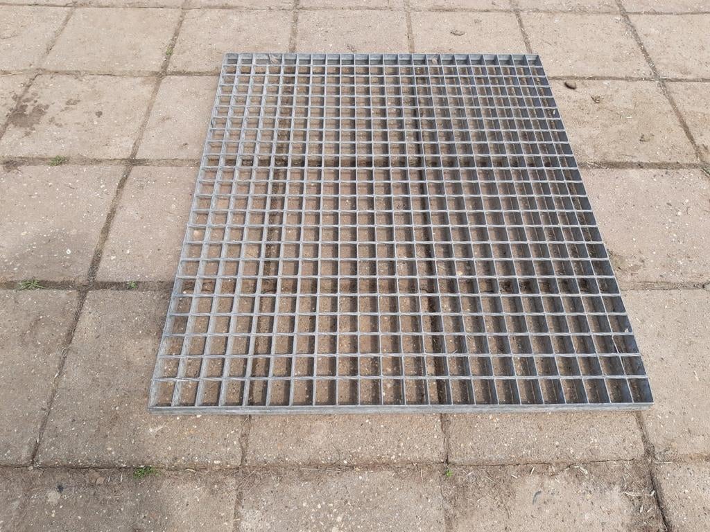 Roosters, Doe-het-zelf en Bouw, Metalen, Ophalen, Zo goed als nieuw, IJzer