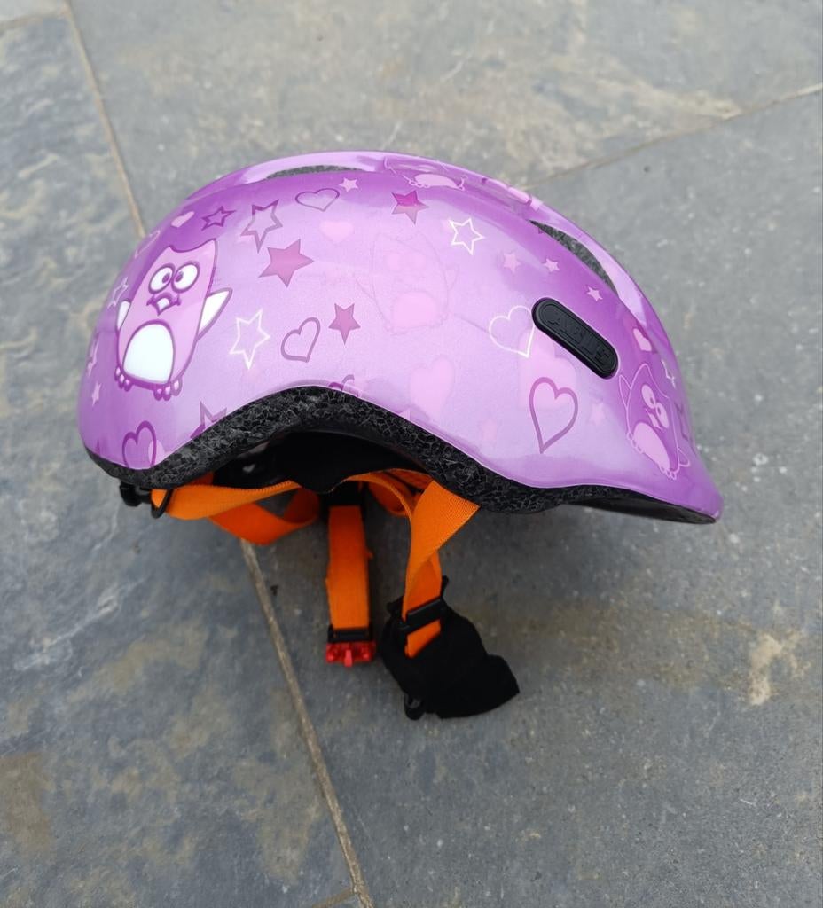 Abus kinder fietshelm maat 50-55cm, Fietsen en Brommers, Ophalen