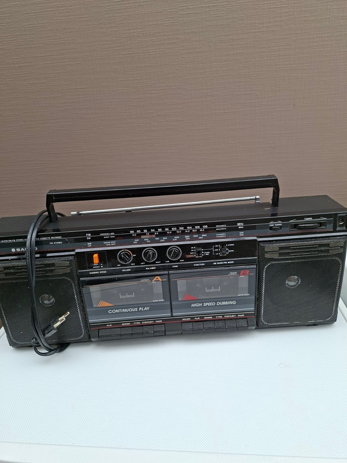 vintage radio -/ casette-recorder, Audio, Tv en Foto, Radio's, Ophalen, Gebruikt, Radio