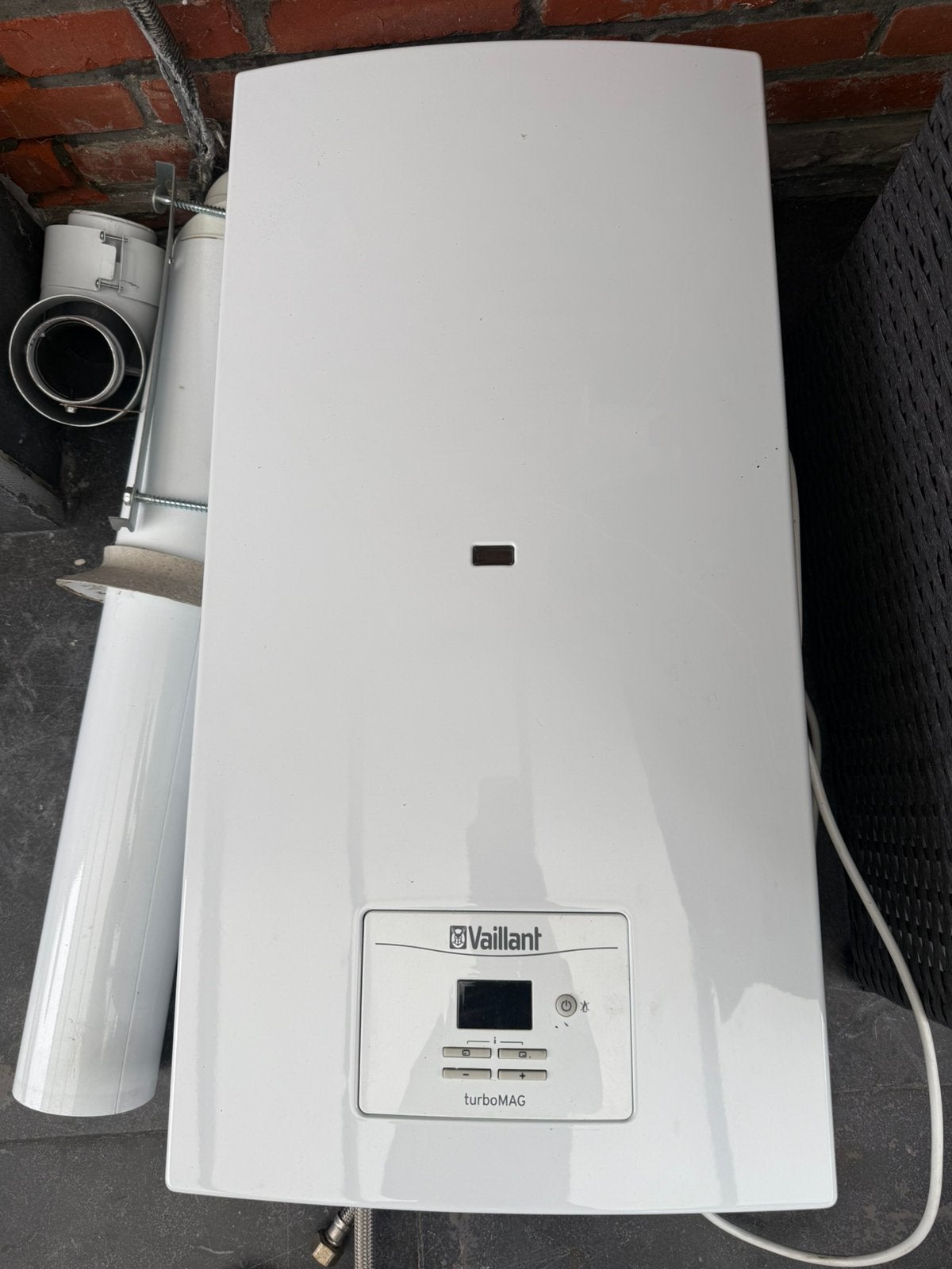 Vaillant turboMAG 145/1 T (E-BE), Ophalen, Gebruikt, 20 tot 100 liter, Aardgas