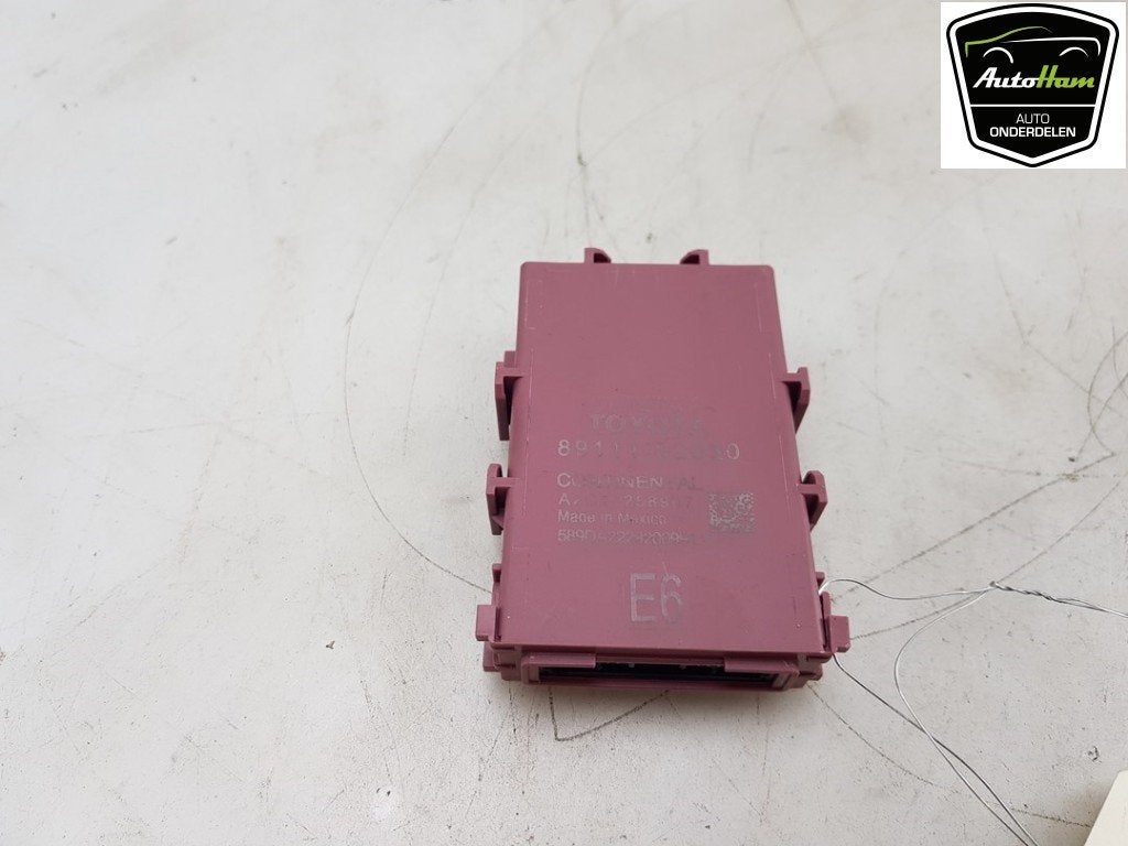 GATEWAY MODULE Toyota Corolla Touring Sport (E21 / EH1), Gebruikt, Toyota