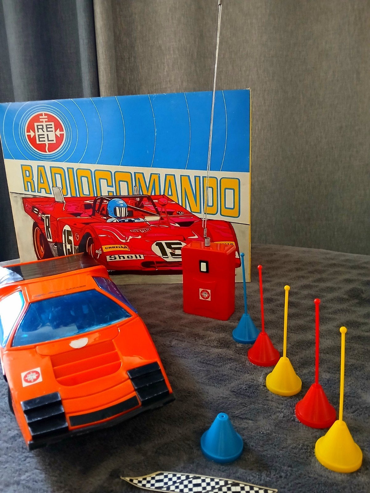 Alfa Romeo Carabo Bertone REEL – Voiture radiocommandée, Kinderen en Baby's, Speelgoed |Speelgoedvoertuigen, Ophalen