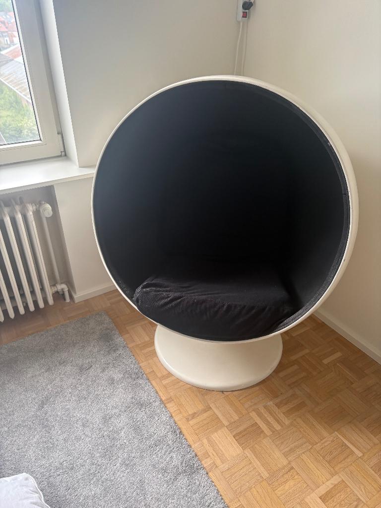 Ball chair / design fauteuil in stijl van Eero Aarnio  retro, Maison & Meubles, Fauteuils, Utilisé, Synthétique, Tissus, 100 à 125 cm