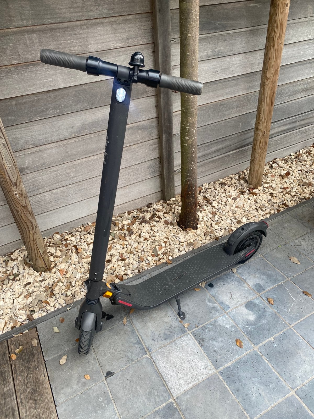 Ninebot E22, Enlèvement ou Envoi, Comme neuf, Step électrique (E-scooter)