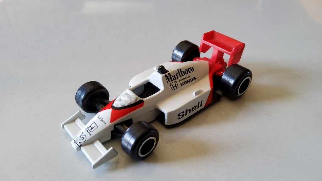 MC LAREN F-1 Marlboro Échelle 1/55.Voir description / photos, Enlèvement ou Envoi, Comme neuf