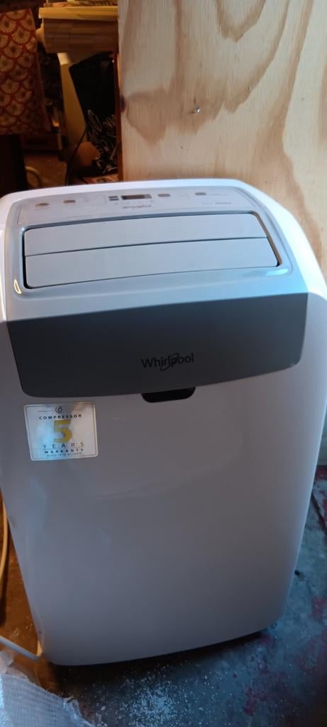 Airco , mobiel, wit. Whirlpool eco silent, Ophalen, Zo goed als nieuw, Afstandsbediening