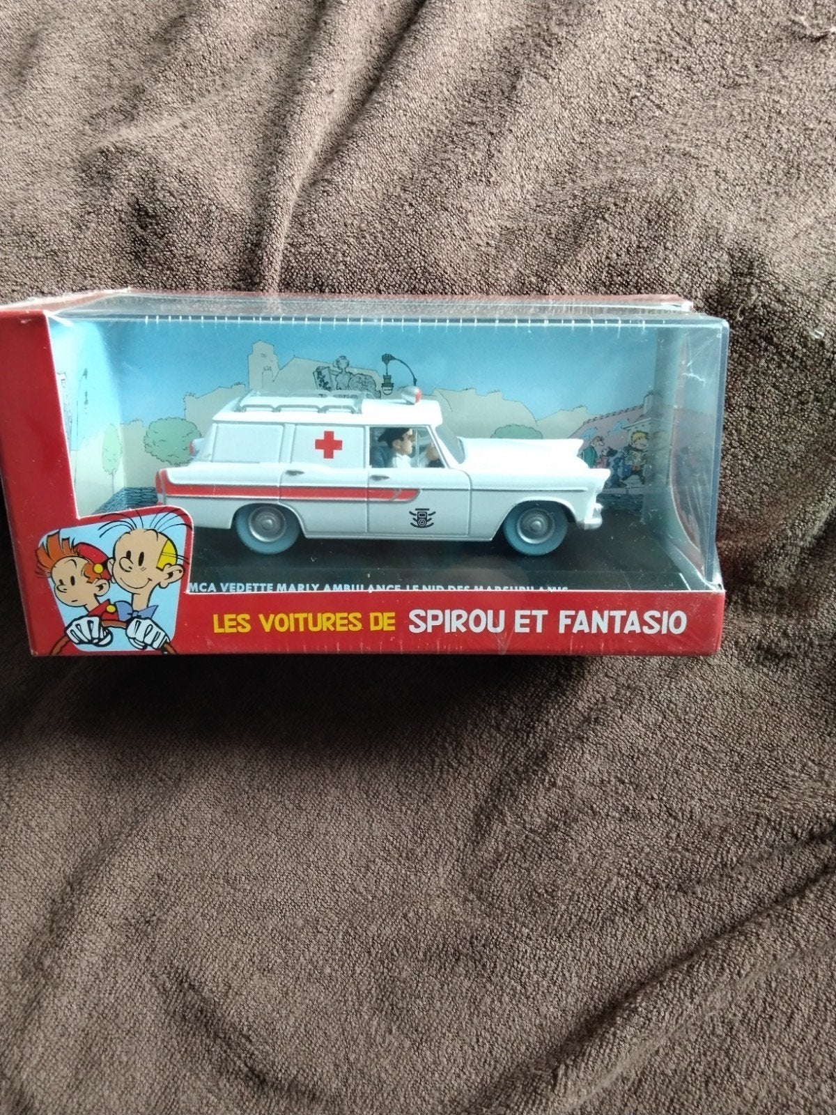 Spirou en Fantasio Ambulance Simca, Ophalen of Verzenden
