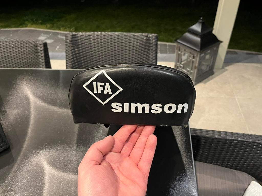 Simson Schwalbe zadel, Enlèvement, Utilisé