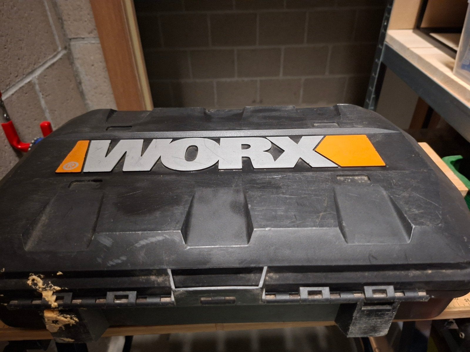 worx zaagmachine, Ophalen