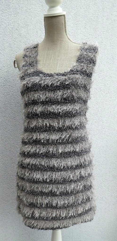 Prachtige jurk One Size, Ophalen of Verzenden, Zo goed als nieuw, Maat 38/40 (M), Grijs