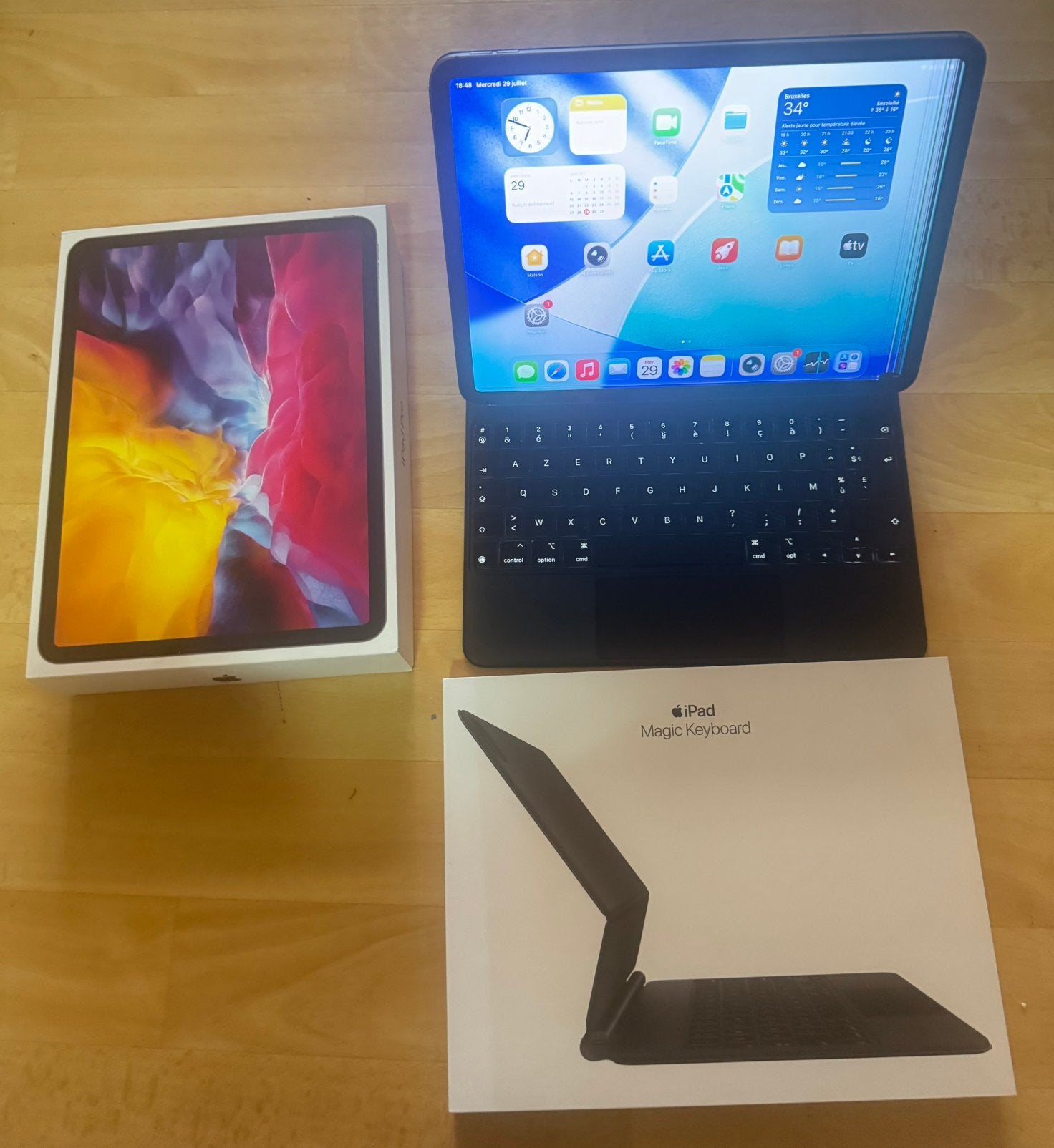 Ipad Pro 11 128gb Cellular and Magickeyboard, Enlèvement, Comme neuf, Apple iPad Pro