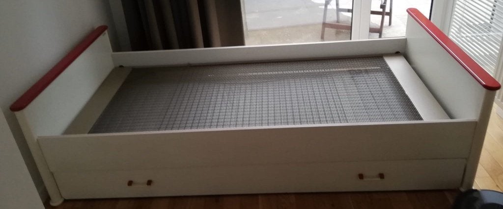 Lit en bois - (avec matelas neuf si demandé), Matelas, 85 à 100 cm, Enlèvement, 180 cm ou plus