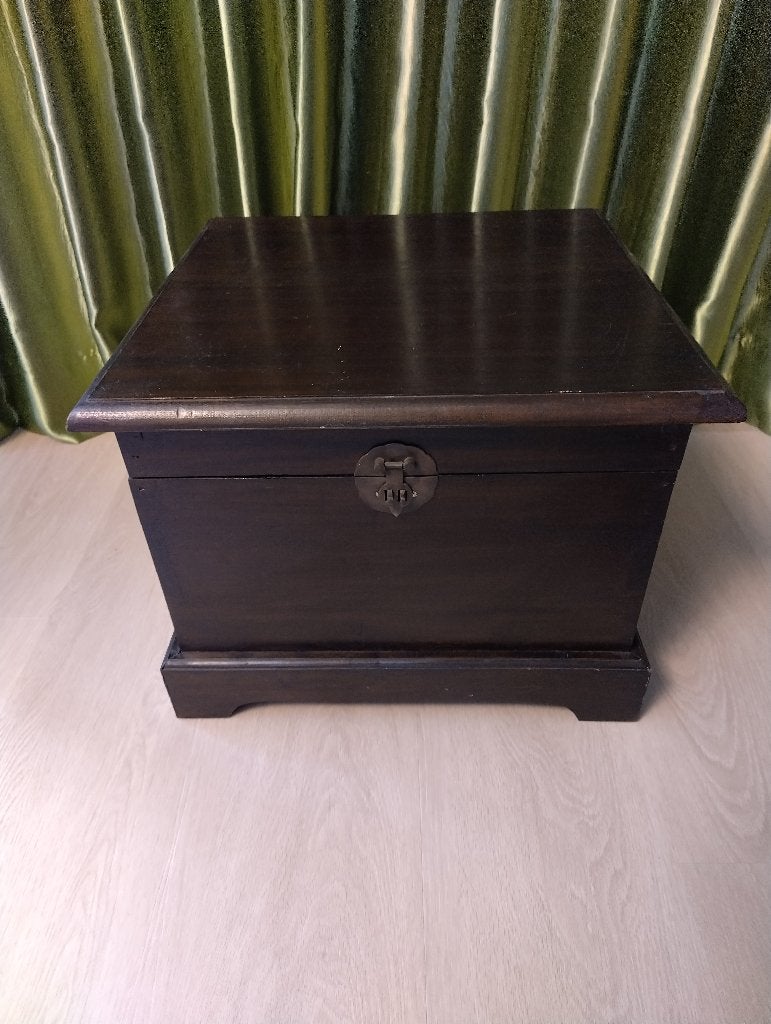 bijzet tafel mini kist nachtkastje side table 50 bij 50 cm, Ophalen