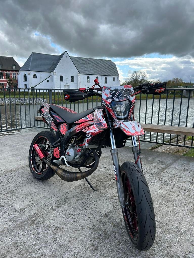 Derbi 50cc, Fietsen en Brommers, Brommers | Derbi, Ophalen, Klasse B (45 km/u), Zo goed als nieuw