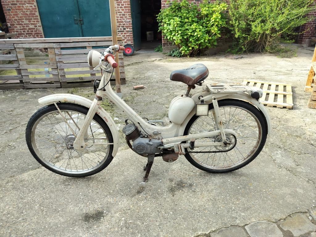 Lambretta 48cc jaren '50, Fietsen en Brommers, Ophalen
