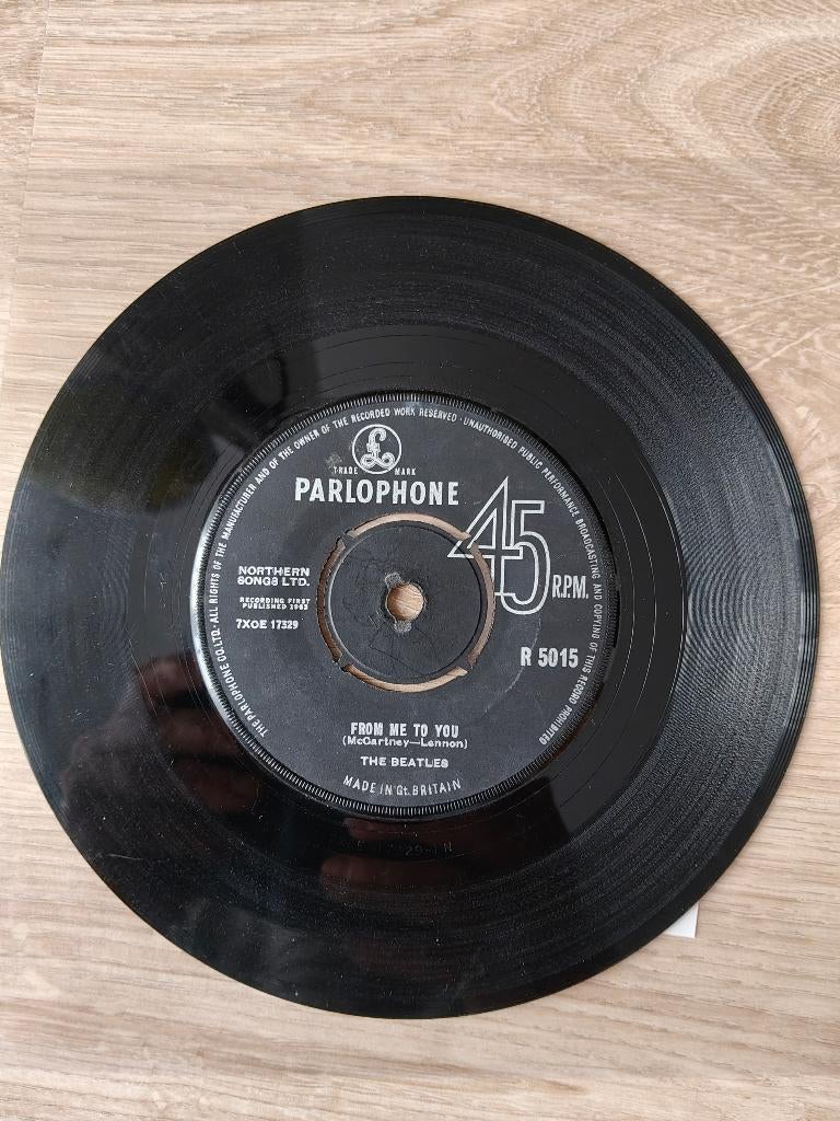 BEATLES FROM ME TO YOU SP UK, Envoi
