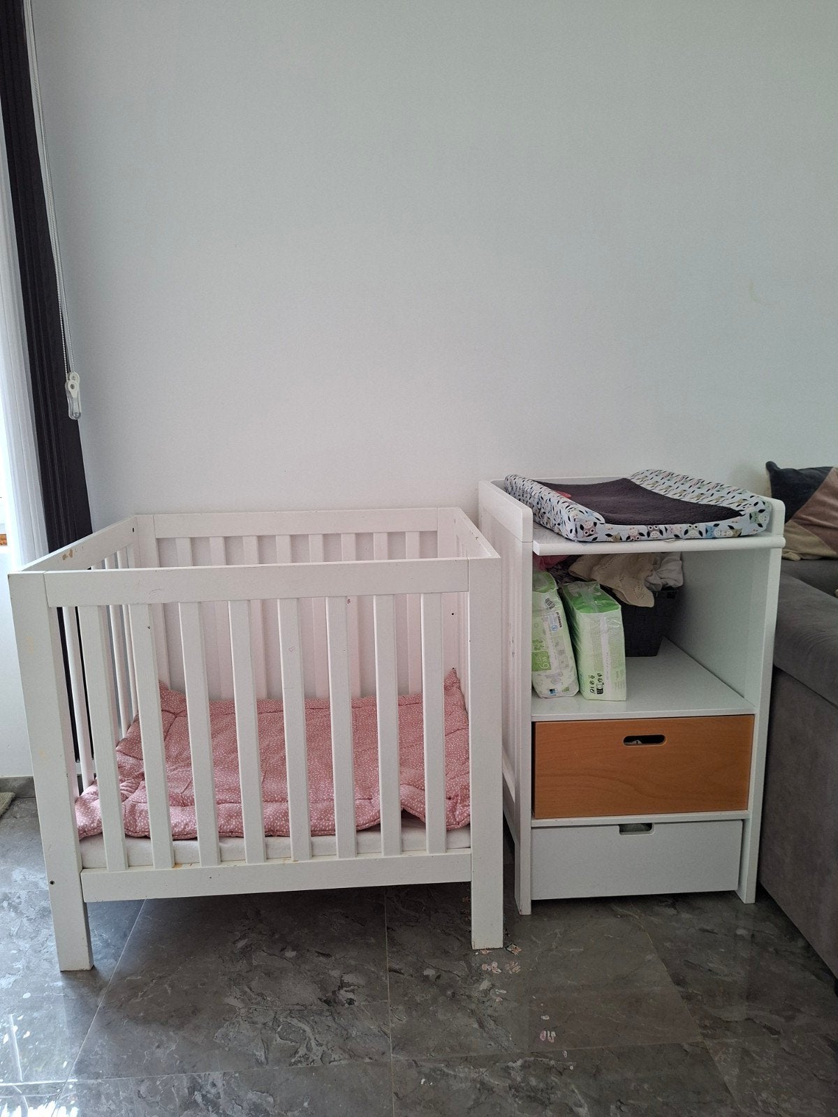 Bayb park  met luieren tafel en  opbergruimte + parkbekledin, Kinderen en Baby's, Ophalen
