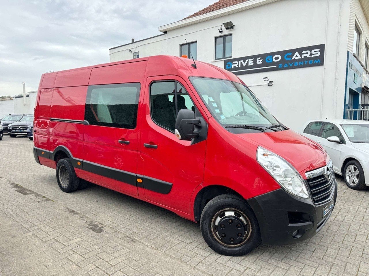 Opel Movano 2.3 CDTi L4H2 Dubbele Achteras 7 PLAATSEN, Auto's, Bestelwagens en Lichte vracht, Euro 5, Stof, Gebruikt, Zwart