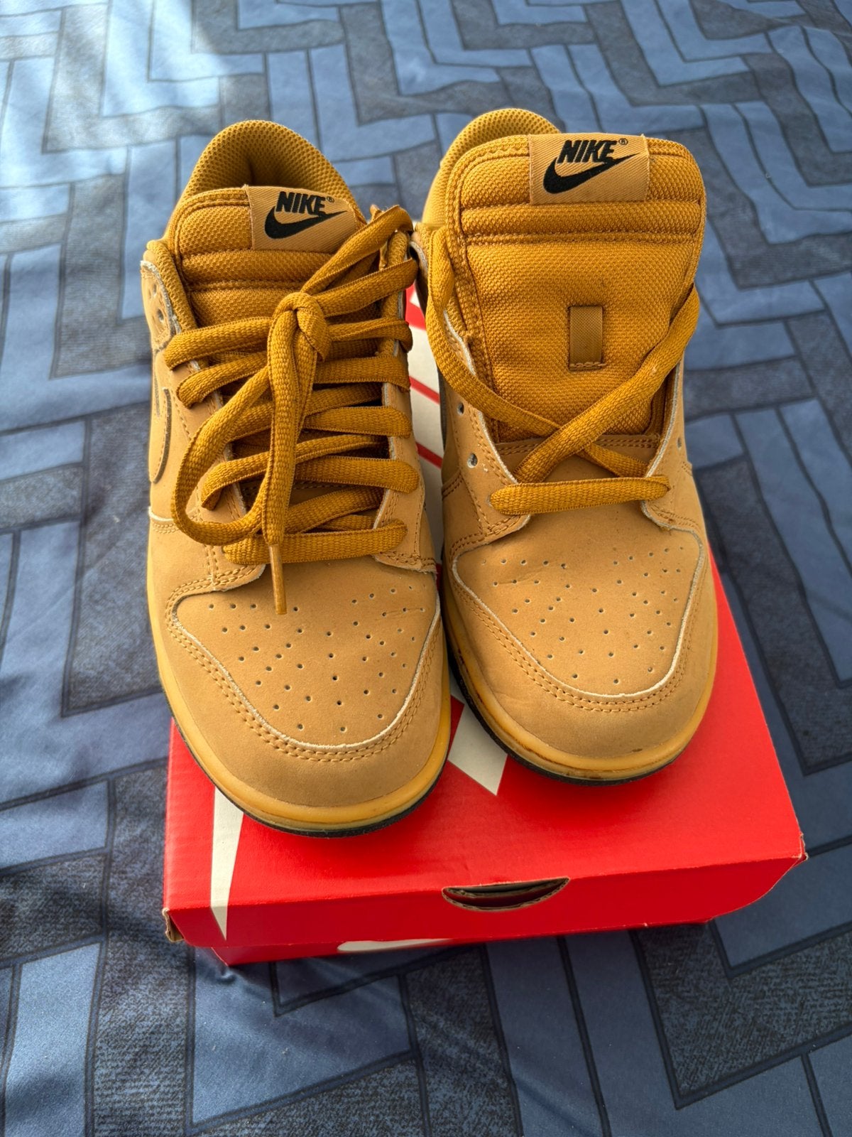 Nike Dunk Low Retro SE "Wheat" sneakers, Enlèvement, Comme neuf