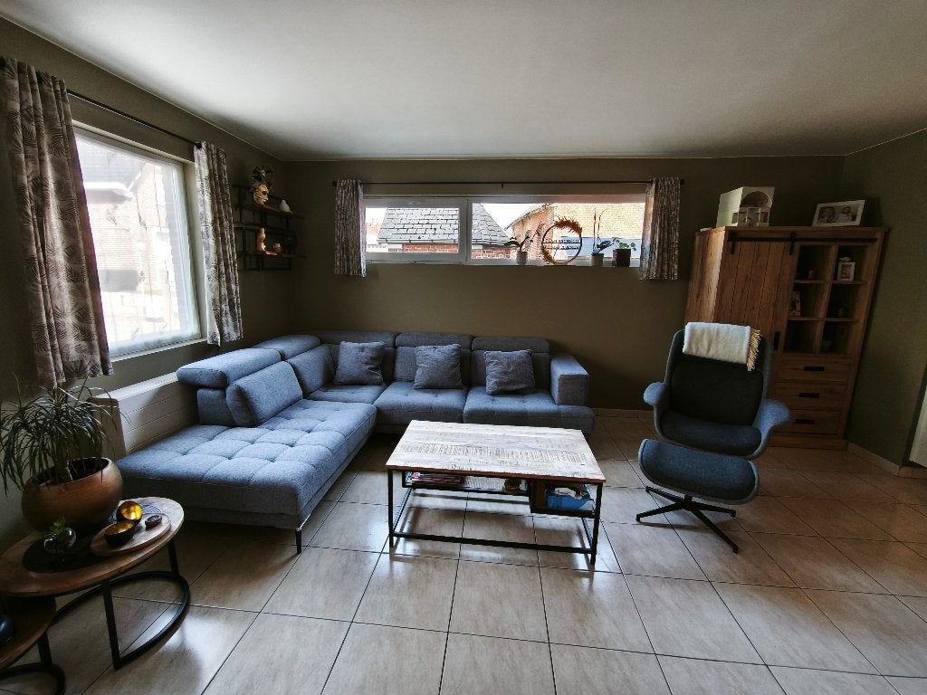 Canapé d'angle à vendre en bon état, Enlèvement, Utilisé, Tissus
