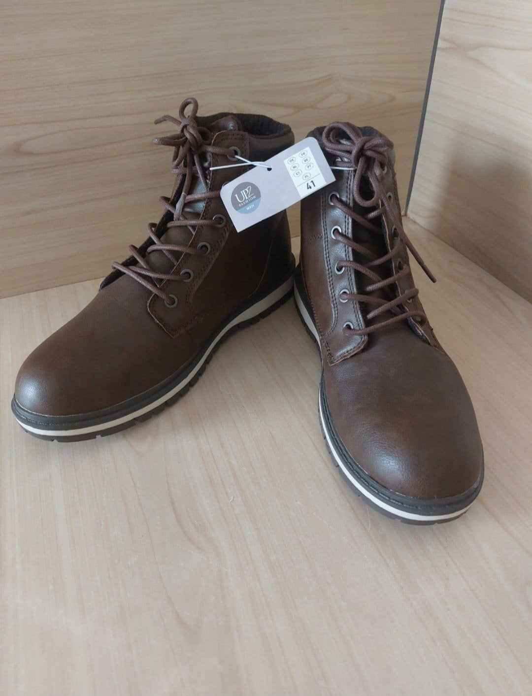 chaussure homme p41, Enlèvement