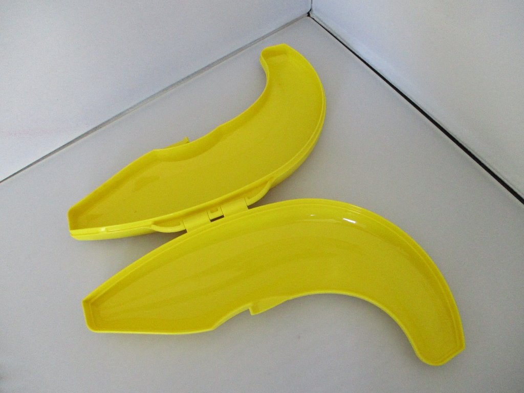 tupperware banaandoos , opbergdoos bananen bakje, Huis en Inrichting, Ophalen of Verzenden, Zo goed als nieuw, Geel, Bewaardoos