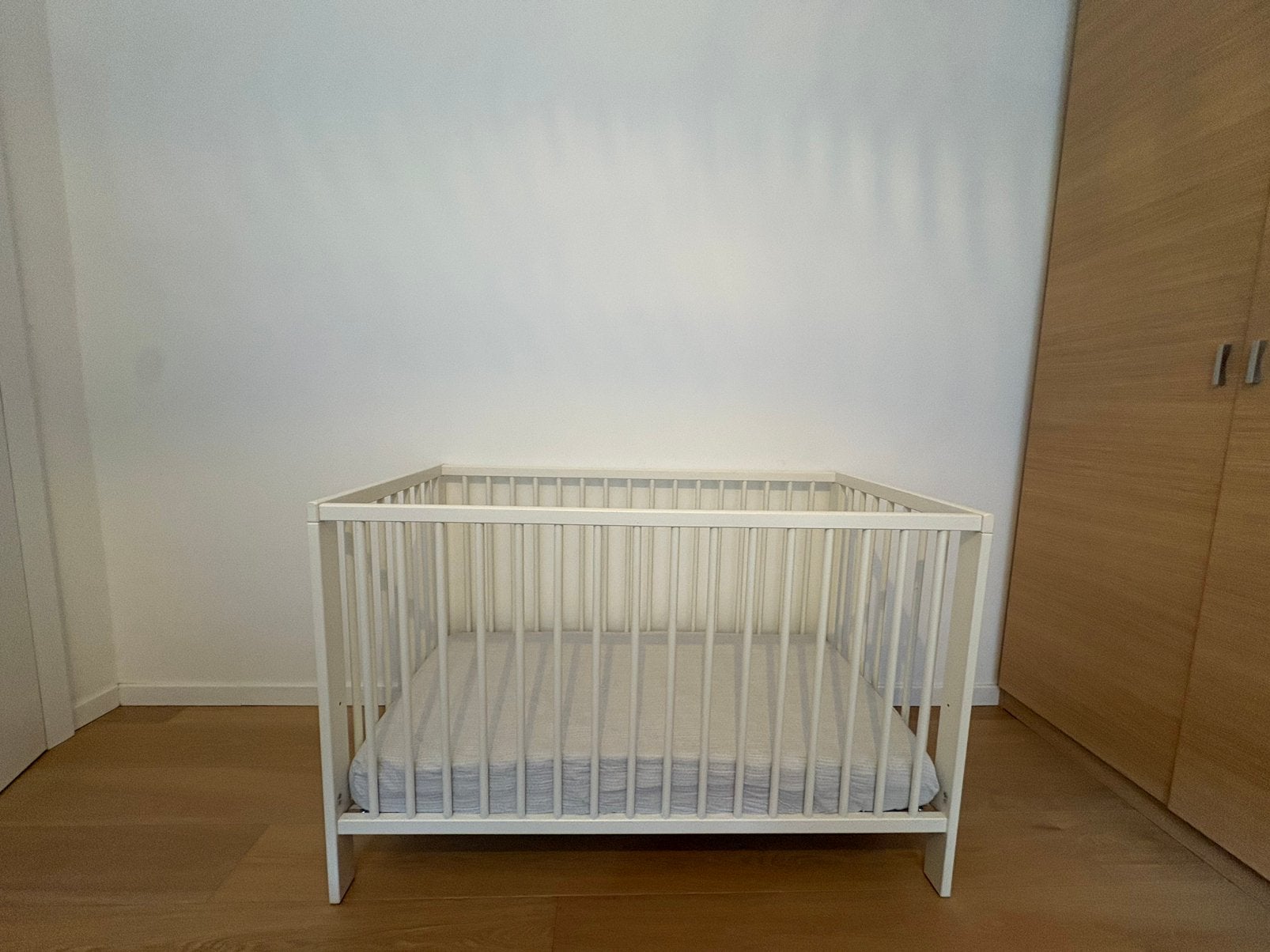 Babybed incl matras & beddengoed, Ophalen, Zo goed als nieuw, Minder dan 140 cm, Matras