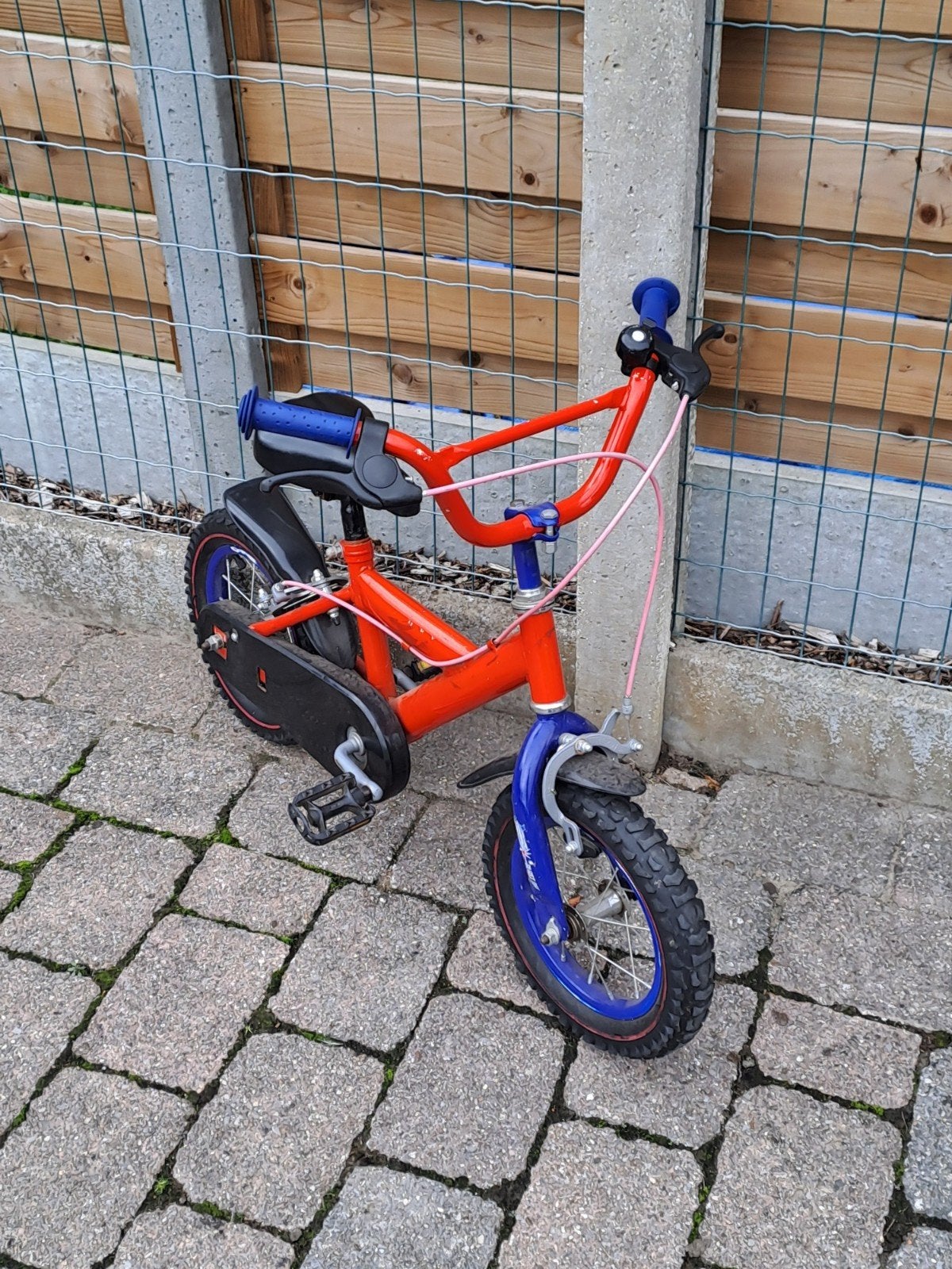 Eerste fietsje voor peuter/kleuter, Fietsen en Brommers, Ophalen, Zijwieltjes