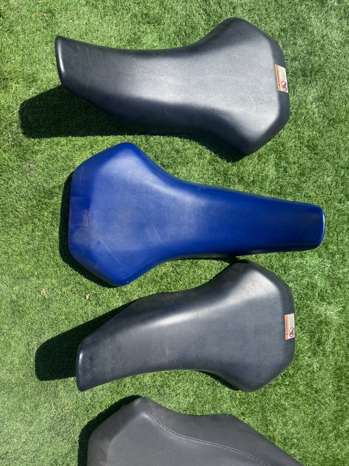 Suzuki LTZ400 / Kawasaki KFX400 zadel, Motoren, Onderdelen | Suzuki, Ophalen