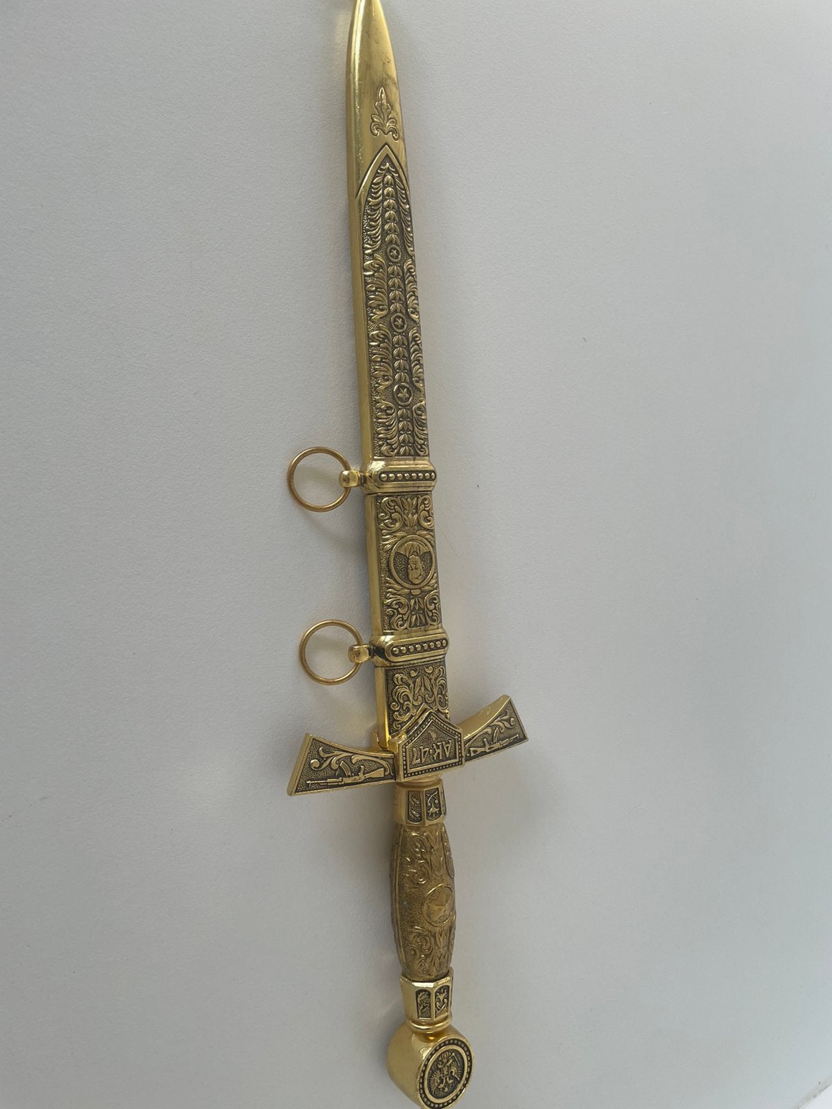 Militaria, Ophalen