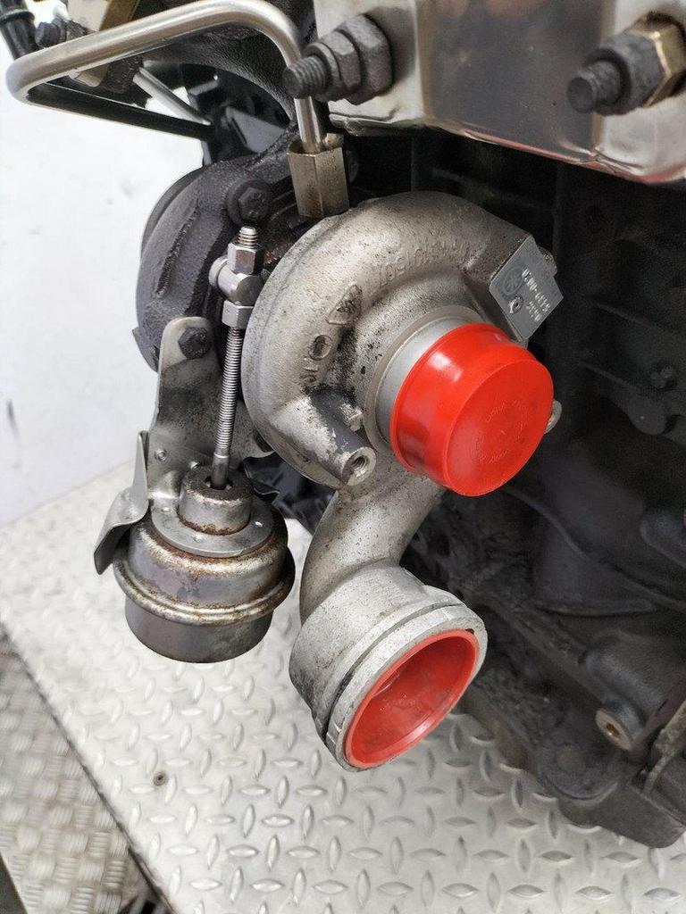 VOLKSWAGEN TRANSPORTER 1.9 TDI 300 T800Base  TURBO 2004, Auto-onderdelen, Ophalen of Verzenden, Gebruikt, Stiba lid