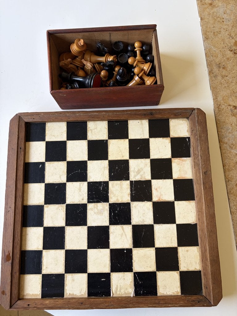 Jeu d'échec usagé, Enlèvement, Utilisé, Sans marque