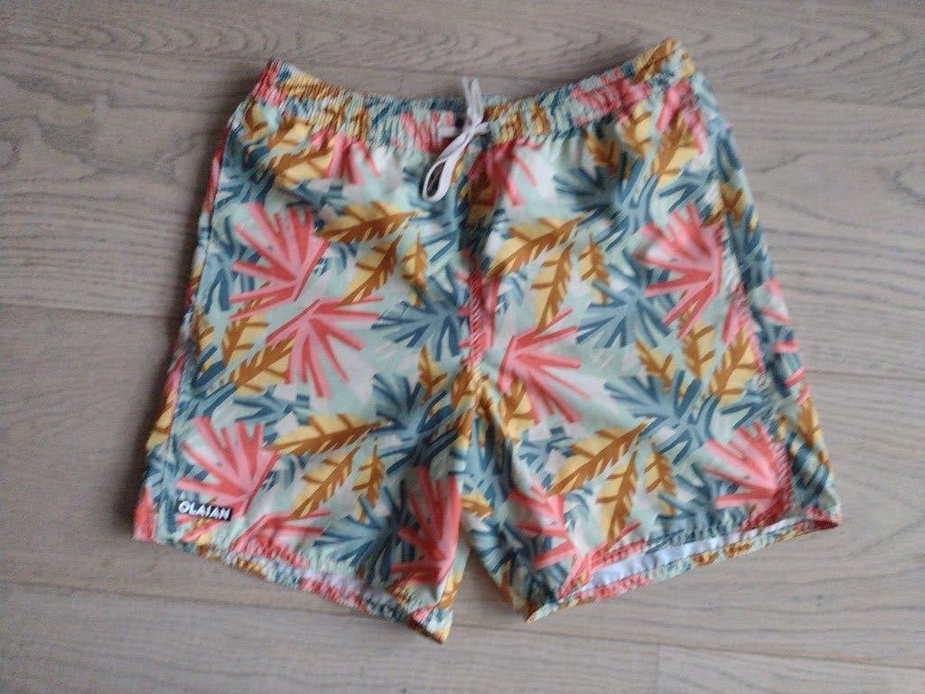 Leuke zwemshort in goede staat - 7/8 jaar, Ophalen, Olaian Decathlon, Gebruikt, Sport- of Zwemkleding