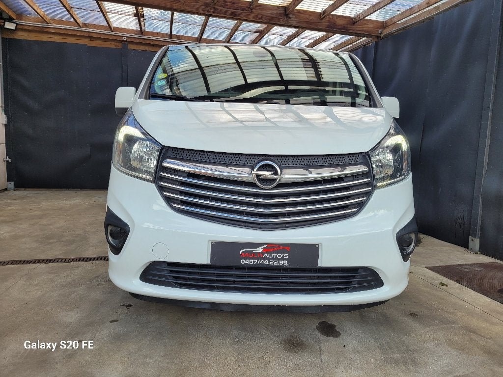Opel Vivaro 1.6 L1H1 BiTurbo, Auto's, Voorwielaandrijving, https://public.car-pass.be/vhr/6ceeeab9-3a2e-41bb-b9c6-b367842bfe6b