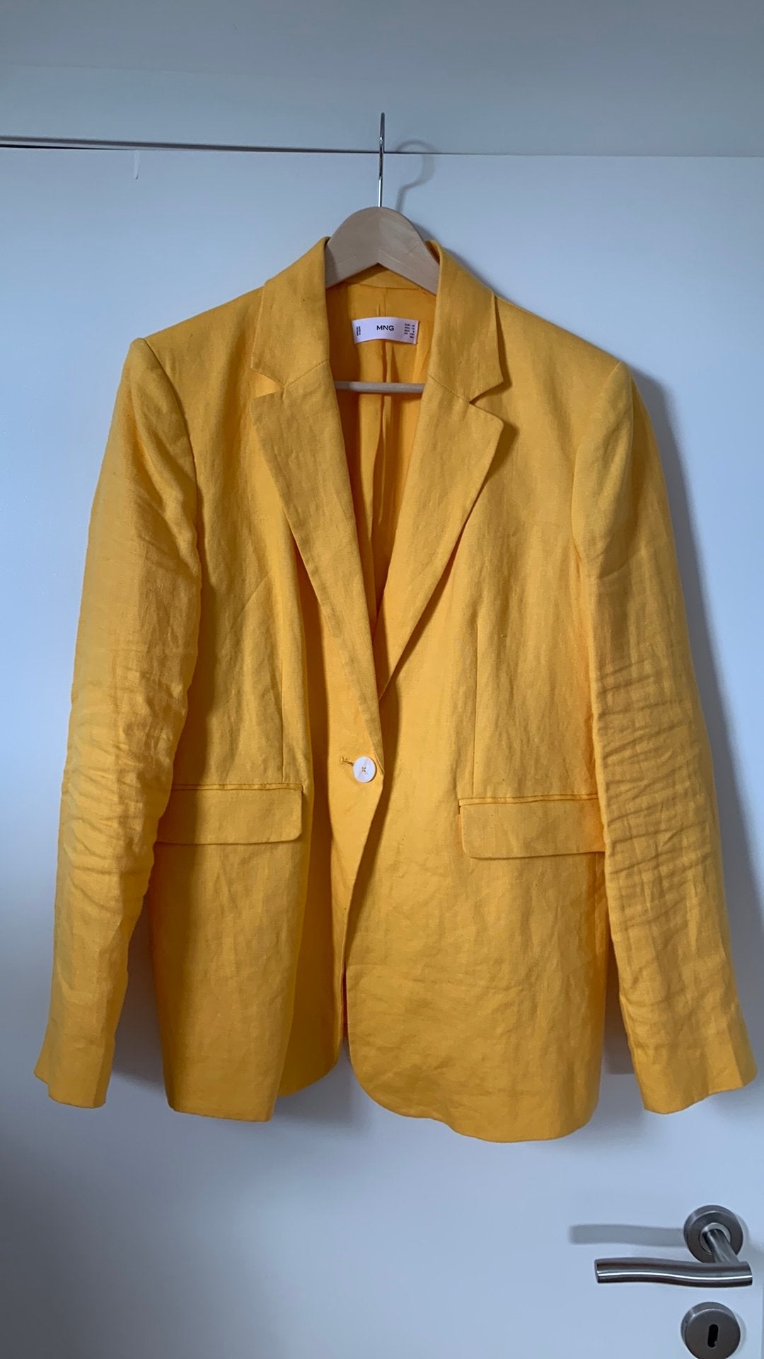 Linnen blazer Mango, maat 42, in perfecte staat, Kleding | Dames, Geel, Maat 42/44 (L), Ophalen of Verzenden, Zo goed als nieuw