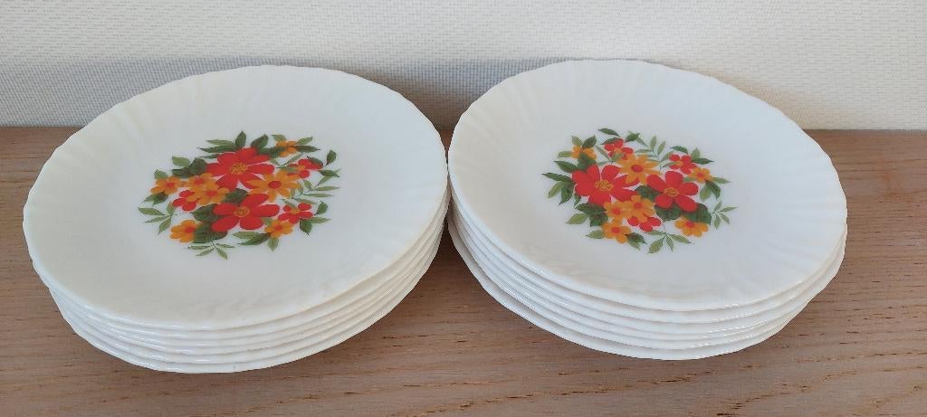 Assiettes à dessert Arcopal France, Enlèvement ou Envoi, Comme neuf, Verre, Assiettes(s)