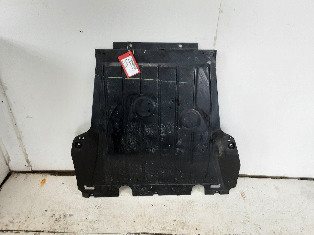CACHE SOUS MOTEUR Renault Captur (2R) (01-2013/-), Renault, Mevr. I. Hauben, Utilisé, Rue de l'Espoir 34 34
4030  GRIVEGNÉE, BE