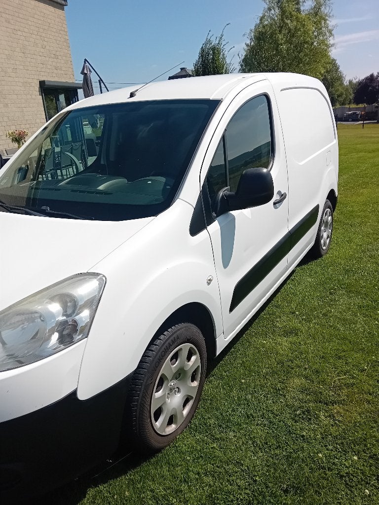 Peugeot Partner, Euro 5, Achat, 4 portes, Verrouillage central