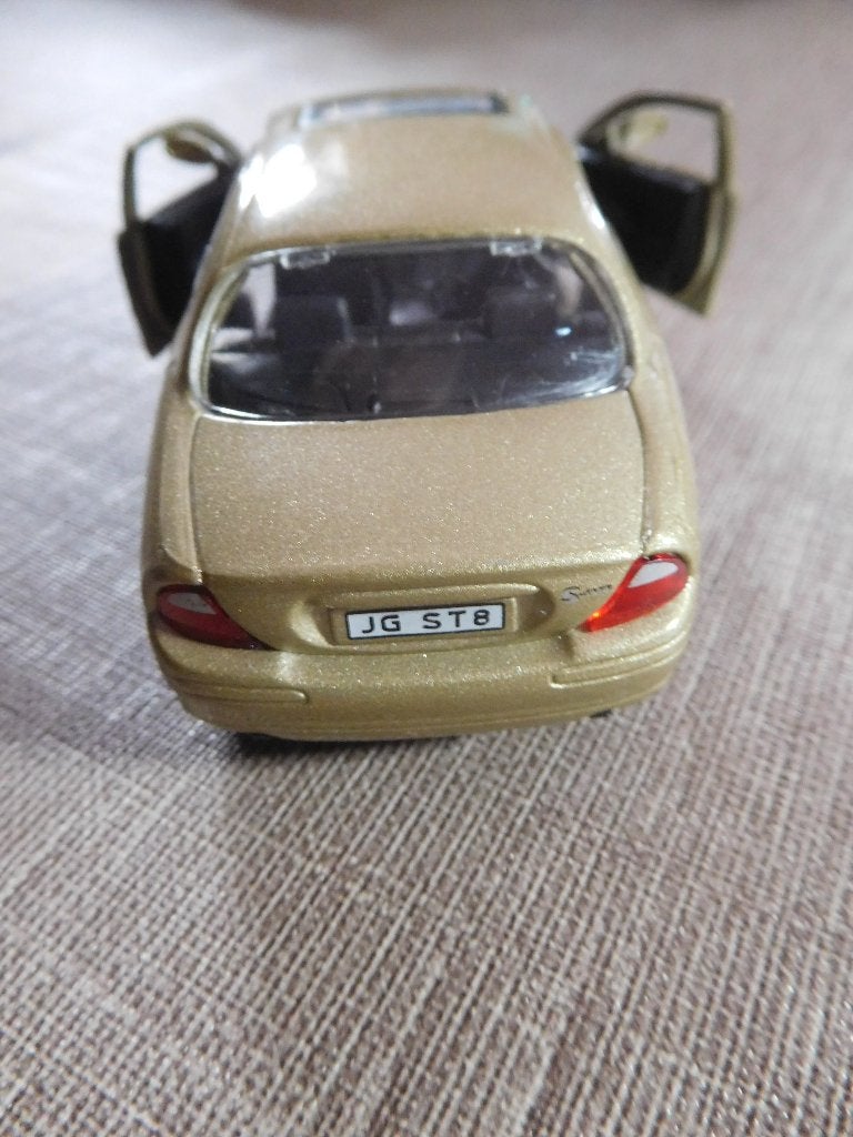 Hongwell Jaguar S-Type miniatuur, Ophalen of Verzenden, Gebruikt