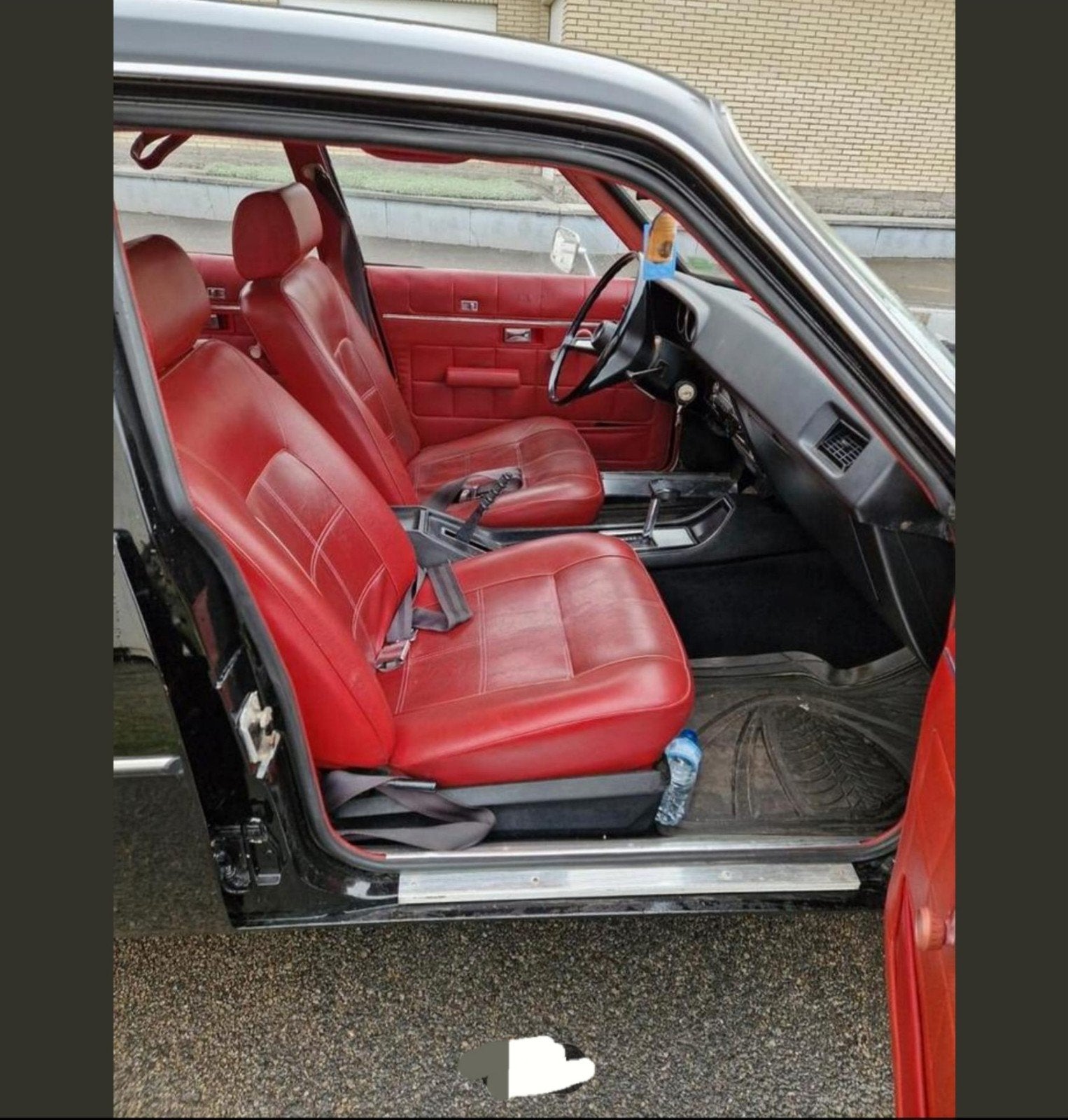 Simca-180 automaat Zwart-Rood, foto 11
