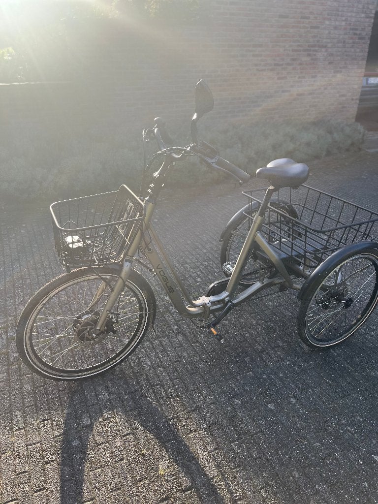 elektrische driewieler, Fietsen en Brommers, Ophalen, Zo goed als nieuw, Schijfrem, Vogue
