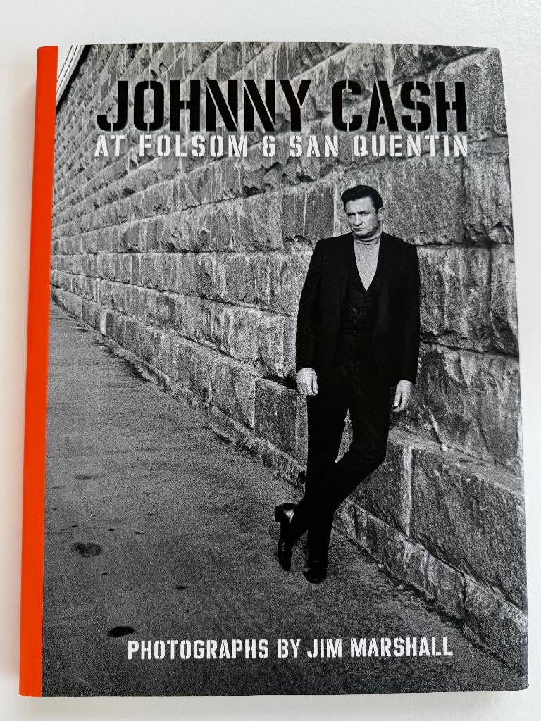 Johnny Cash - At Folsom & San Quentin, Boeken, Gelezen, Artiest, Ophalen of Verzenden, Jim Marshall
