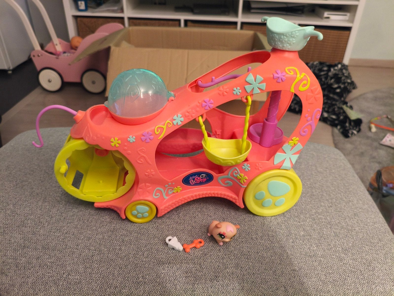 Littlest Pet Shop Paw Powered Cruiser, Kinderen en Baby's, Speelgoed | Overig, Ophalen of Verzenden, Gebruikt, Jongen of Meisje