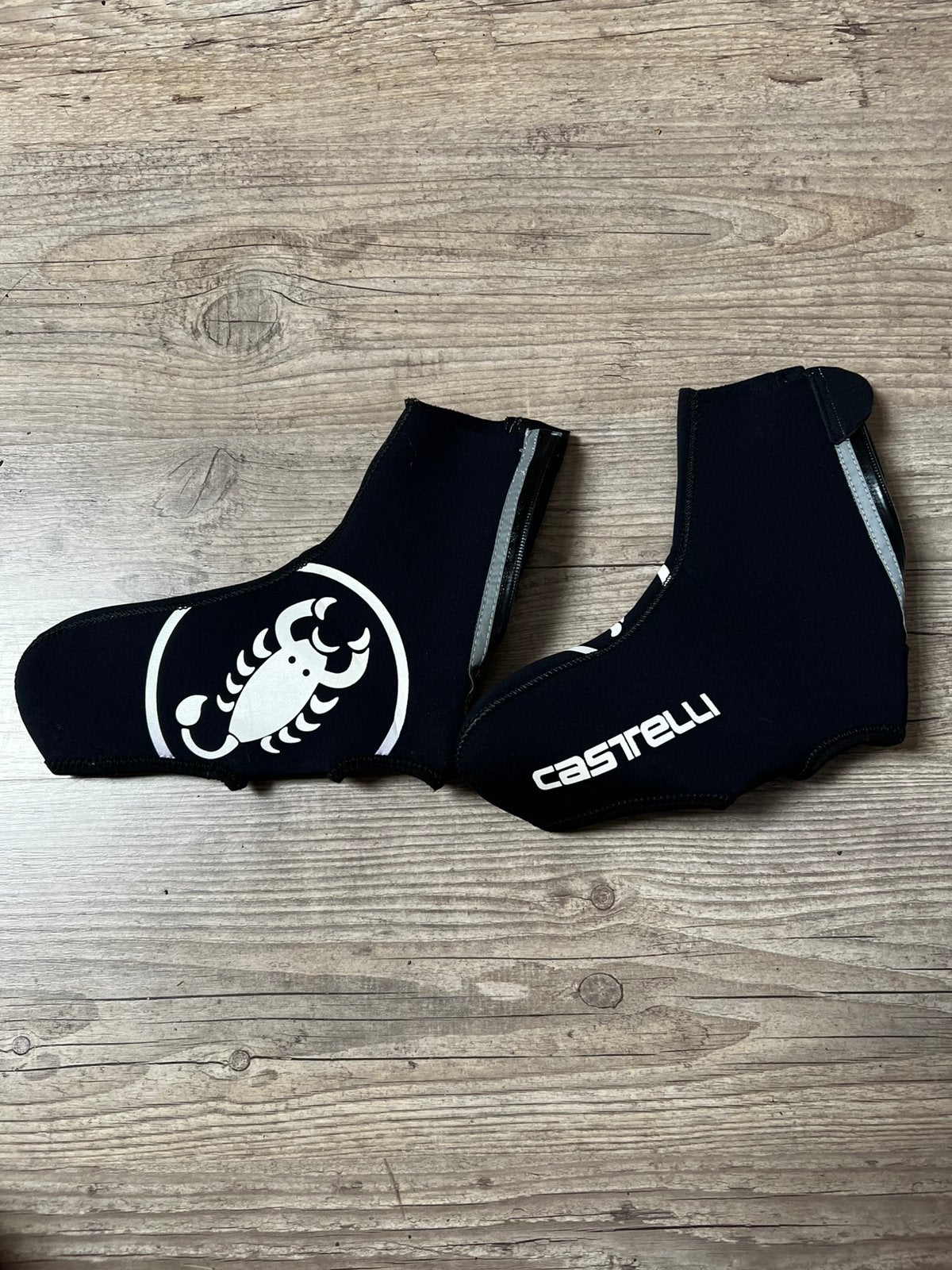Overschoenen castelli, Fietsen en Brommers, Ophalen, Zo goed als nieuw, L