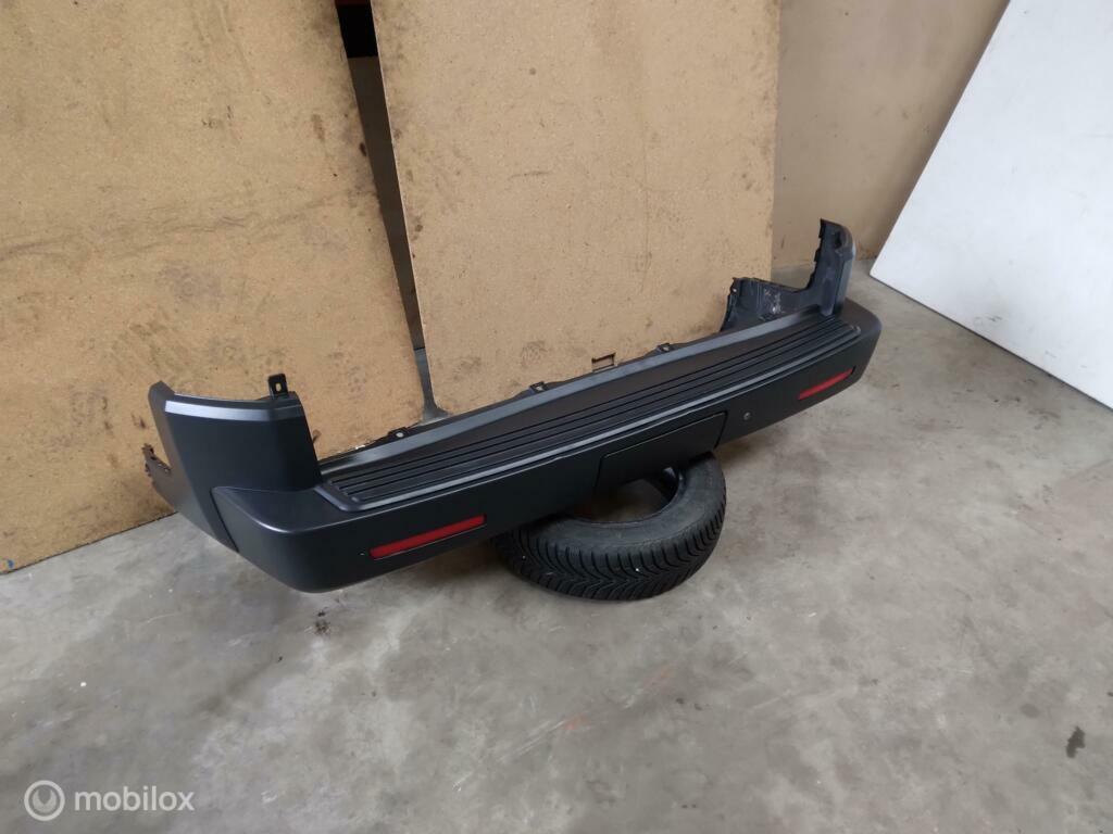 Achterbumper Land Rover Discovery 3 III Achter Bumper LR3, Auto-onderdelen, Land Rover, Ophalen of Verzenden, Achter, Bumper