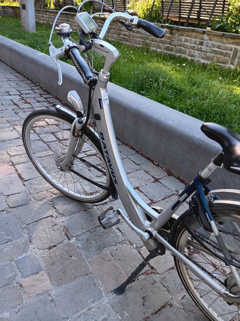 Elektrische fiets, Fietsen en Brommers, Ophalen, Gebruikt, Minder dan 30 km per accu, Batavus