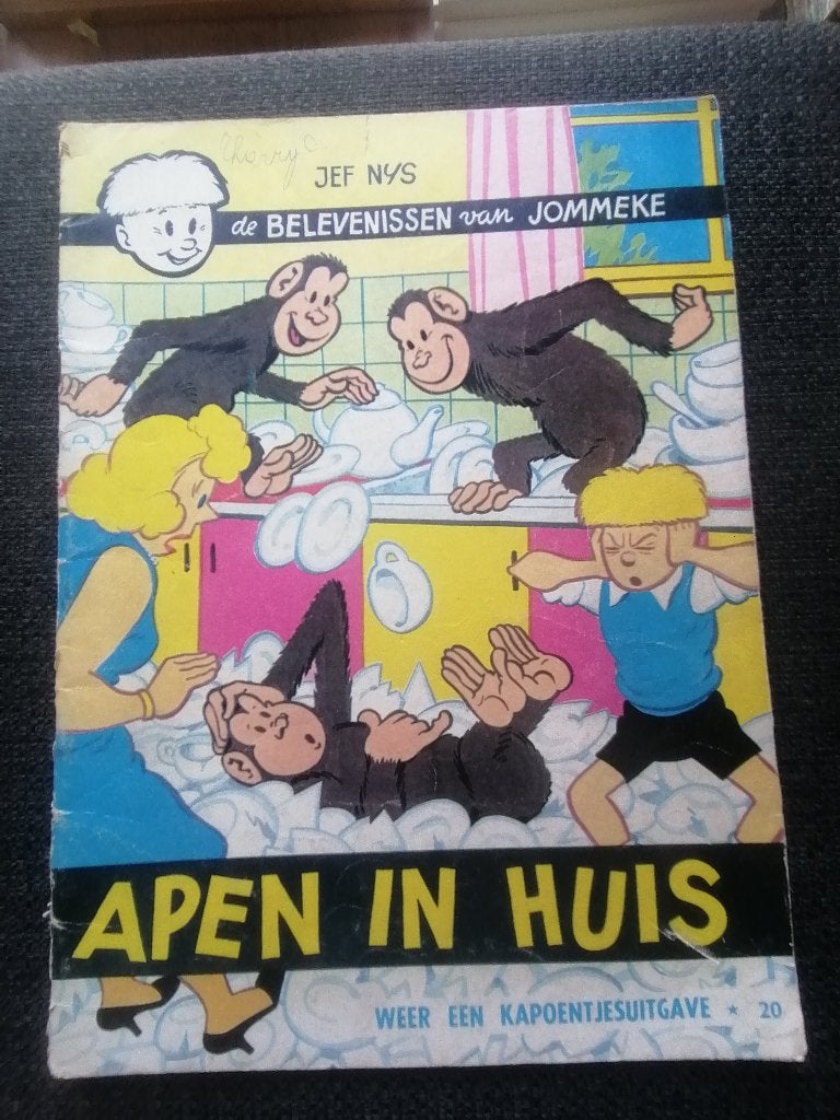 Jommeke album nr.20: Apen in huis (aantal: 2), Jef Nys., Meerdere stripboeken, Ophalen, Gelezen