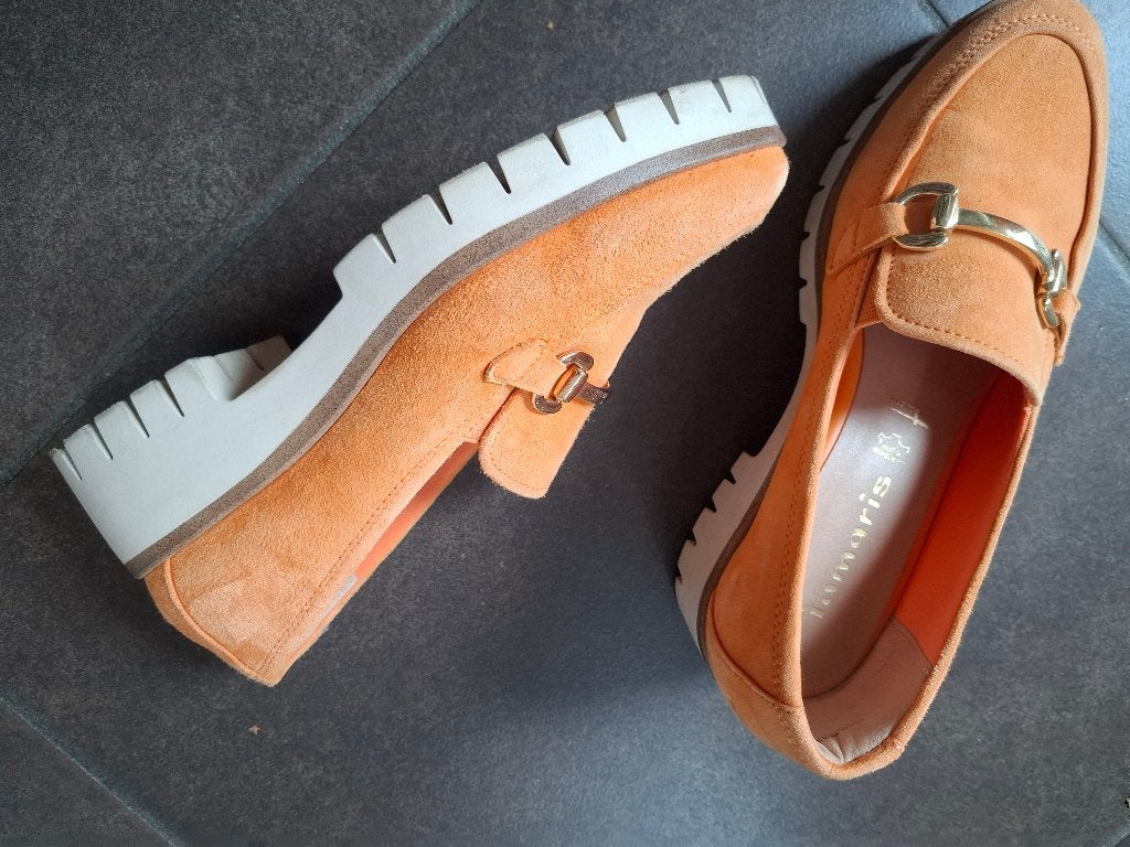 Chaussures pour femmes, Vêtements | Femmes, ANDERE, Chaussures de sports, Comme neuf, Enlèvement