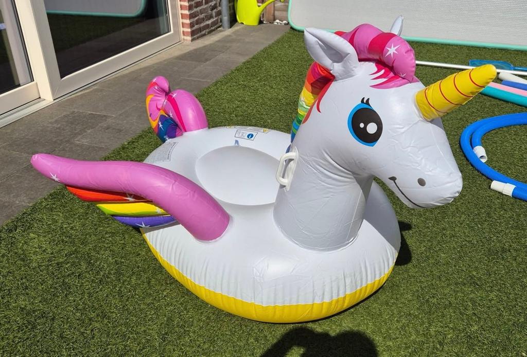 Unicorn voor innzwembad, Ophalen of Verzenden, Zo goed als nieuw